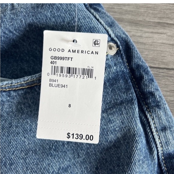 Good American Jeans - Picture 7 of 7